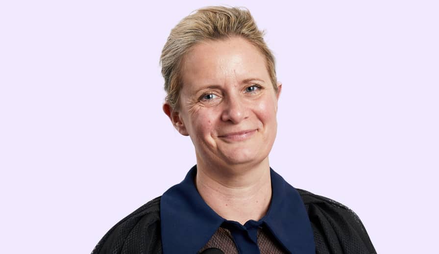 Edel Conway headshot.